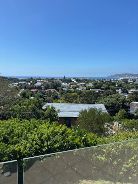  Bedroom Property for Sale in Lower Robberg Western Cape